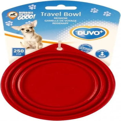 La gamelle de voyage en silicone de Duvoplus est une gamelle de voyage pliable rouge pour animaux de compagnie d'une capacité de 250 ml, avec un petit chien et des empreintes de pattes sur l'emballage. Elle est durable et compacte, idéale pour le confort des animaux de compagnie en déplacement.